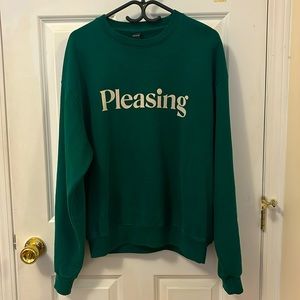 Green Pleasing crewneck